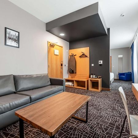 Park Inn By Radisson Peterborough Ngoại thất bức ảnh